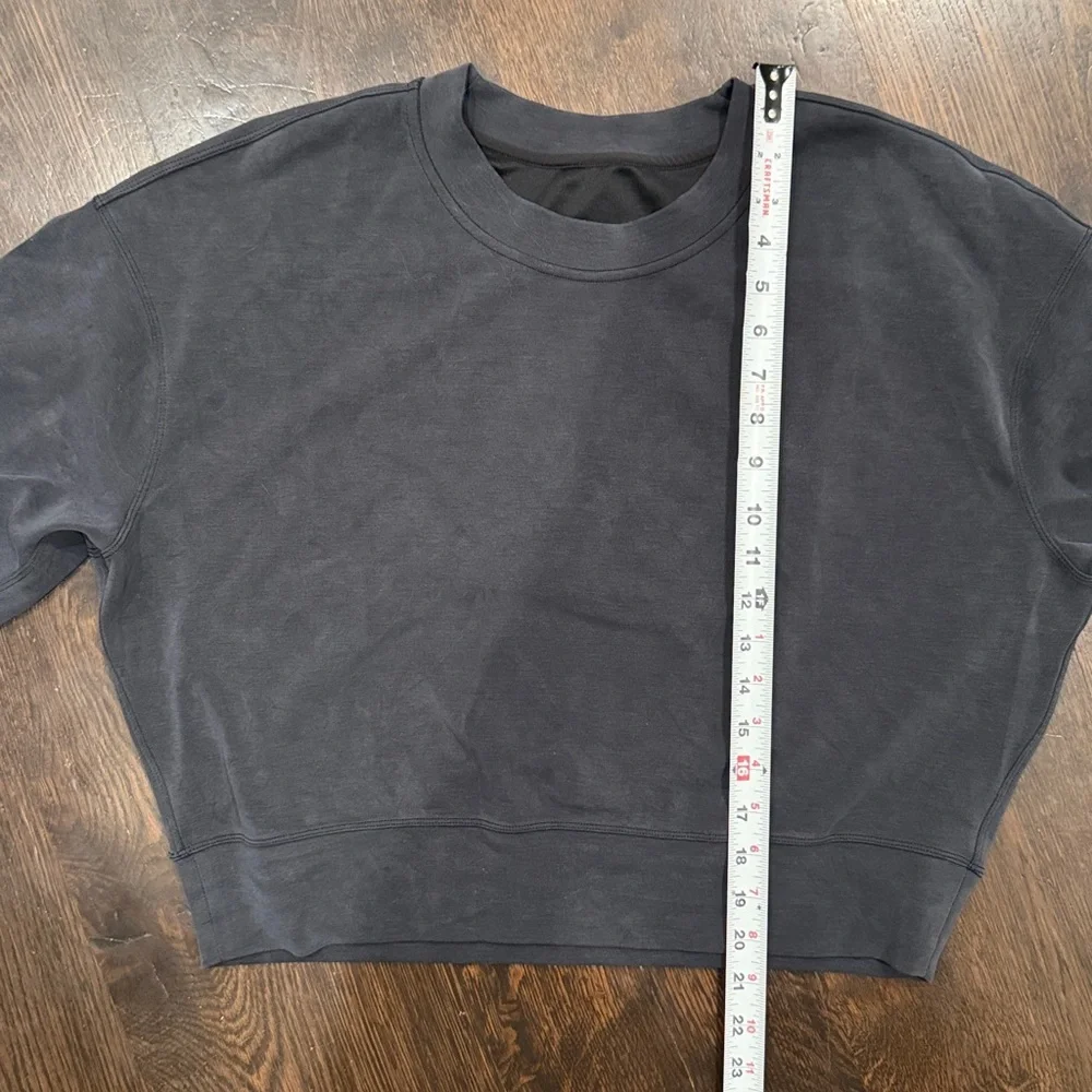 Lululemon Softstreme Cropped Charcoal Crewneck Sweatshirt
